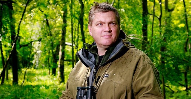 Wilderness Walks with Ray Mears