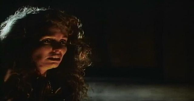 Grotesk - Kampf ums Überleben