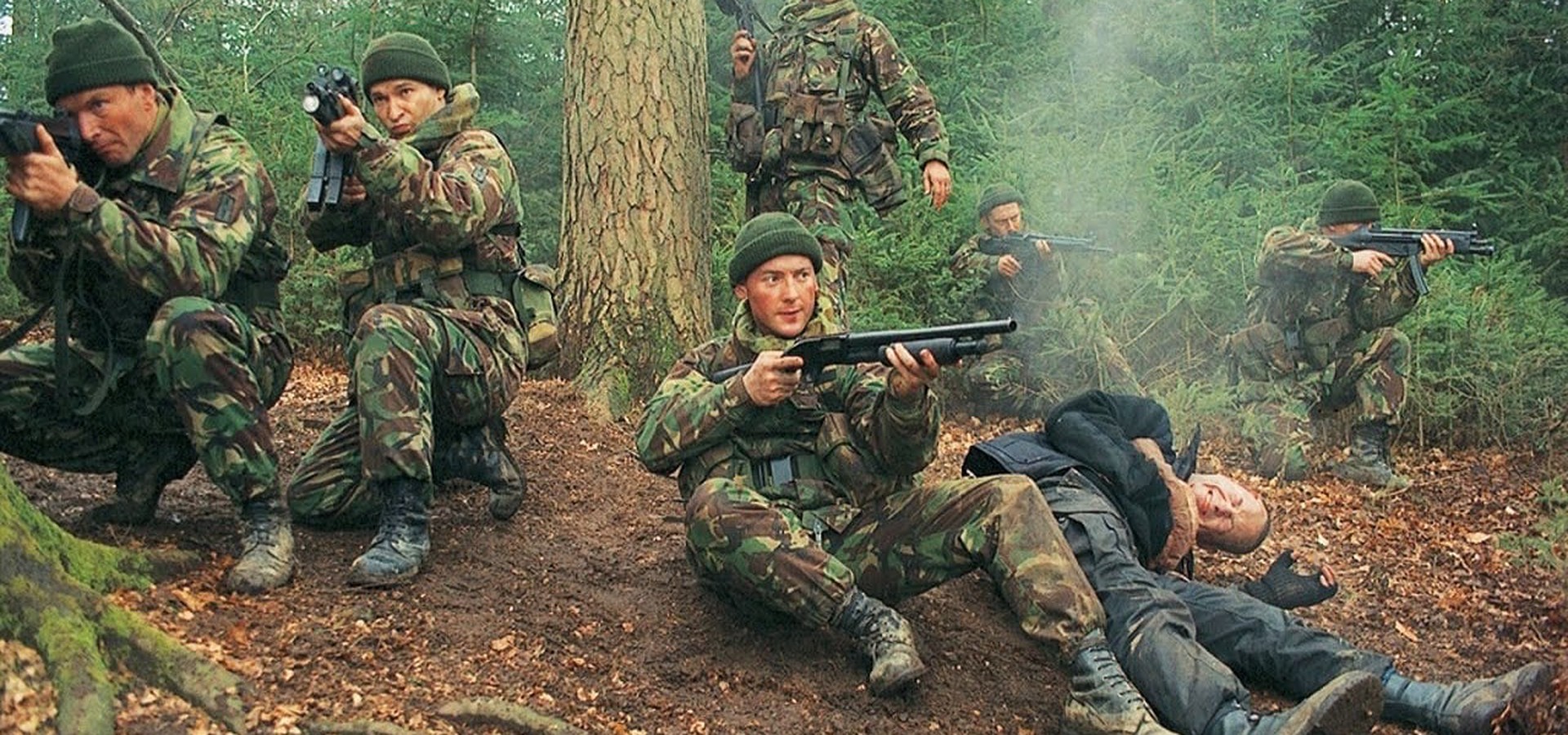 Dog Soldiers streaming where to watch movie online?