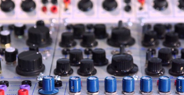 I Dream of Wires - The Modular Synthesizer Documentary - GreatSynthesizers