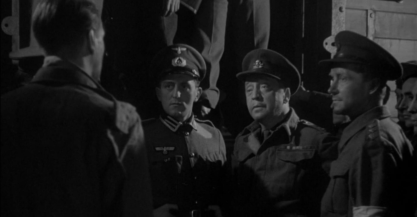 War Movie : The Captive Heart (1946)