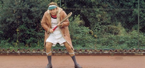 Buon 50º compleanno, Ragioniere! Dove vedere tutti i film di Fantozzi in streaming