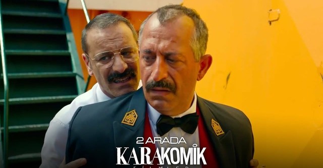 Karakomik Filmler: 2 Arada