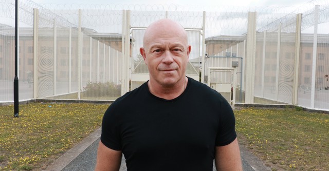 Welcome To HMP Belmarsh With Ross Kemp