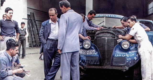 Fangio, el hombre que domaba las máquinas