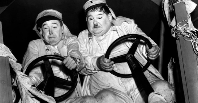 Laurel et Hardy - Conscrits