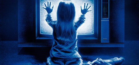 Dónde ver todas las películas y series de Poltergeist, la saga de terror rodeada de una leyenda maldita