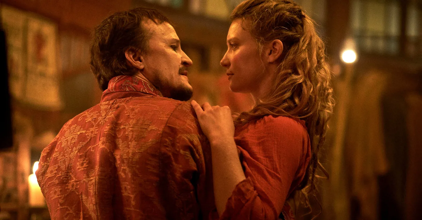 Mia Wasikowska e gli attori che si sono allontanati dal mainstream di Hollywood (e dove sono ora)