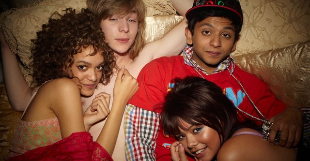 Skins watch tv show stream online