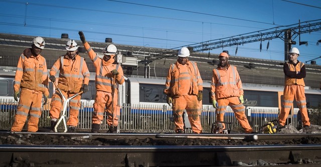 The Station: Trouble on the Tracks