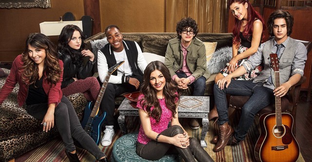 Season 2 best sale episode 1 victorious