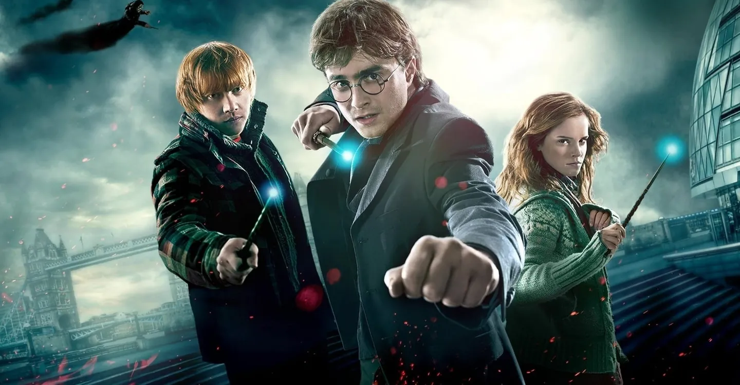 Las 10 películas imprescindibles para conocer a Jamie Campbell Bower