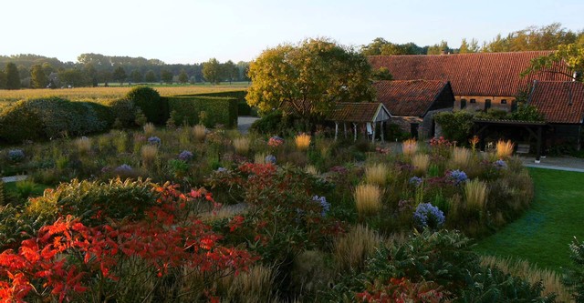 Five Seasons: The Gardens of Piet Oudolf