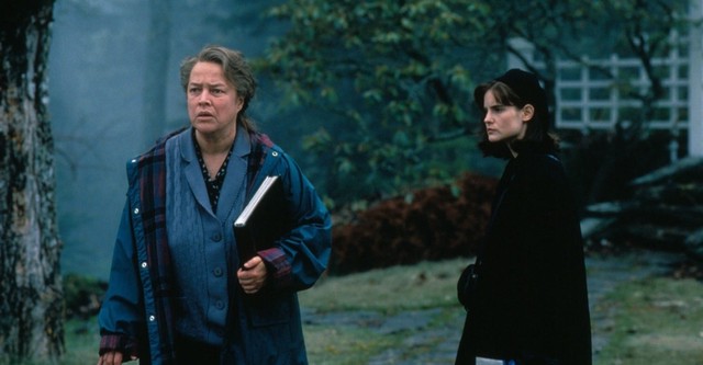 dolores claiborne where to watch