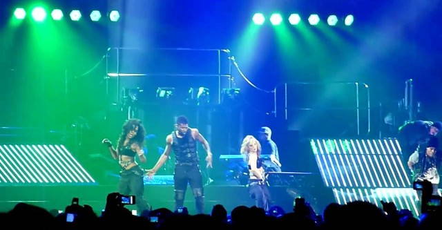 Usher: OMG Tour Live from London