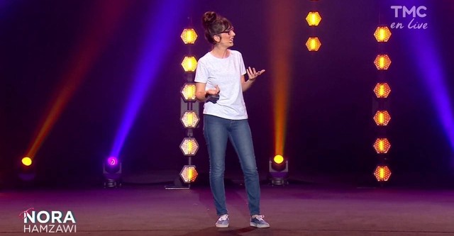 Nora Hamzawi au Casino de Paris