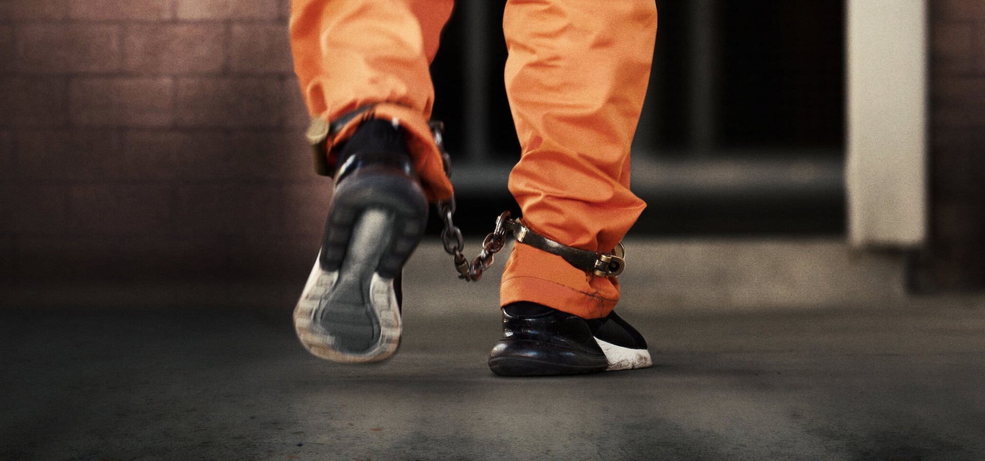 Assistir Inside the World's Toughest Prisons - online