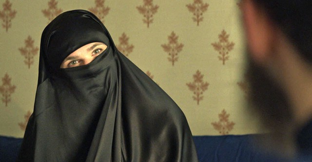 Due sotto il burqa