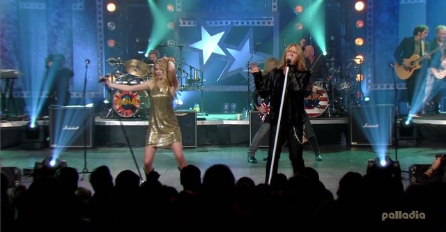 CMT Crossroads: Taylor Swift & Def Leppard