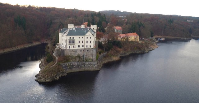 Krajinou domova
