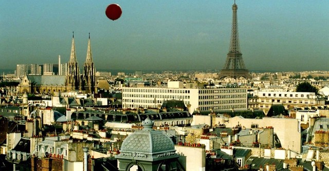 El vuelo del globo rojo