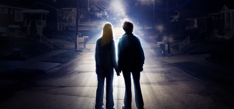 Elle Fanning's Best Sci-Fi Movies & 2 To Look Forward To