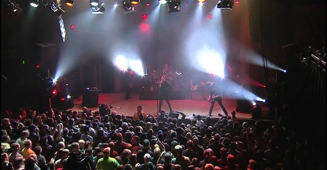 Garbage - One Mile High... Live