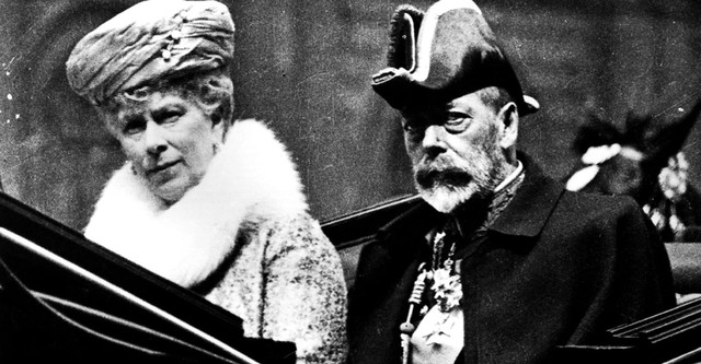 King George and Queen Mary: The Royals Who Rescued the Monarchy