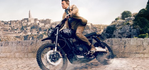 Has The Time Finally Come For A Christopher Nolan Bond Movie?