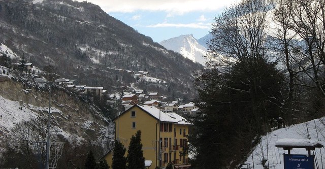 Meurtres à Brides-les-Bains