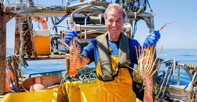 Robson Green: Coastal Fishing