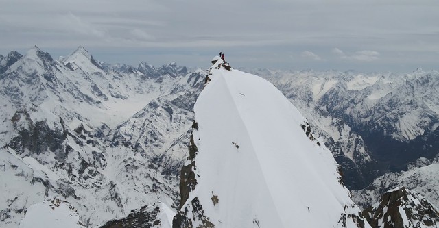 La Liste: Everything or Nothing