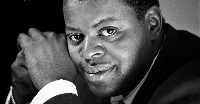 Oscar Peterson: Black + White