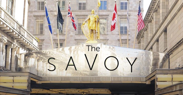 The Savoy: kurkistus huippuhotelliin