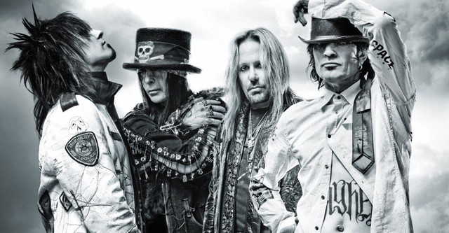 Mötley Crüe | Carnival of Sins