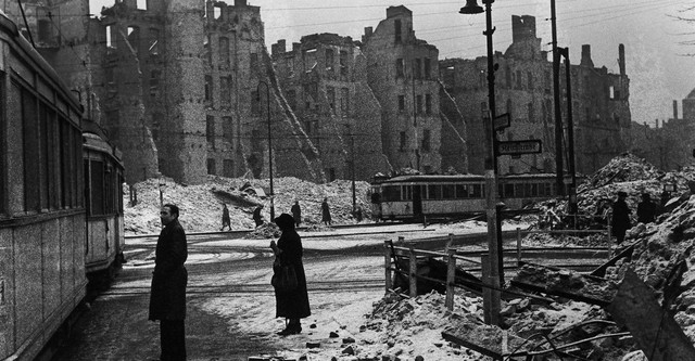 Berlin 1945: Tagebuch einer Großstadt