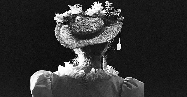 Facing the Laughter: Minnie Pearl