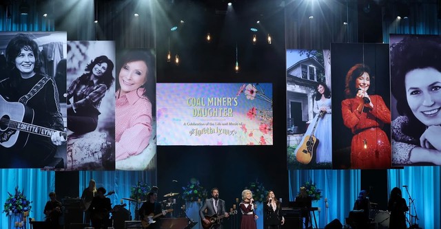 Bergmannstochter: Eine Feier des Lebens und der Musik von Loretta Lynn