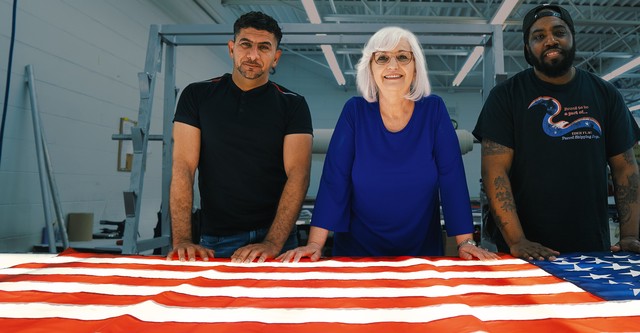 The Flagmakers: Die Stars hinter den Streifen
