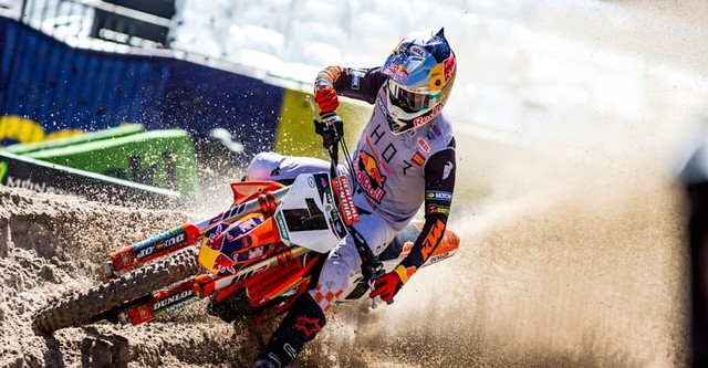 Red Bull Moto Spy