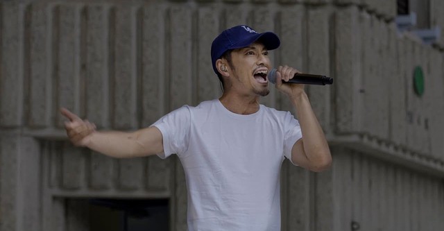 その男、東京につき