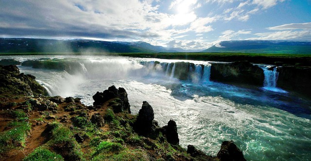 Iceland - On Top of the World