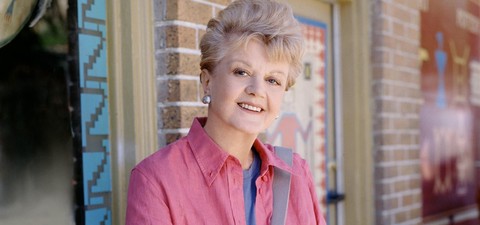 “La signora in giallo” presto un reboot: ecco tutti i film e la serie TV con Jessica Fletcher