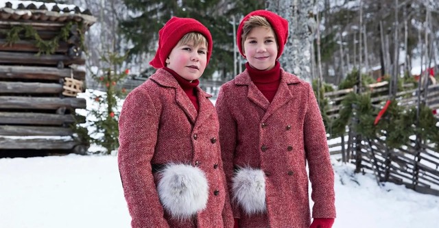 FAMILIEN JUL - HAR EN NISSE I SKJUL