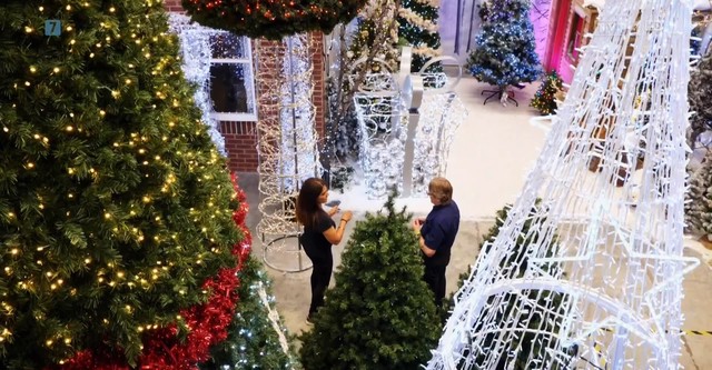 Deck the Halls: The Luxury Christmas Decorators