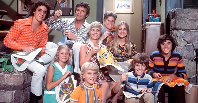 The Brady Bunch Season 1 watch episodes streaming online