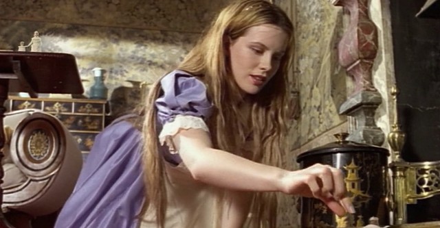 Alicia y el espejo mágico