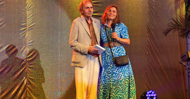Being Blanche Houellebecq