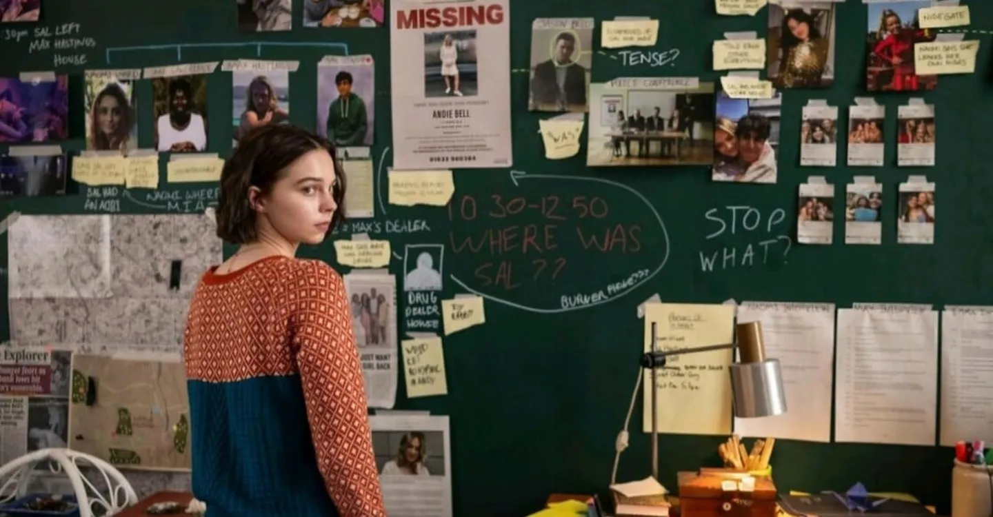 Warum „A Good Girl’s Guide to Murder“ Staffel 2 überhaupt existiert – obwohl Staffel 1 schon abgeschlossen war
