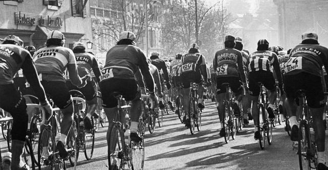 Durch die Hölle des Nordens - Radrennen Paris-Roubaix